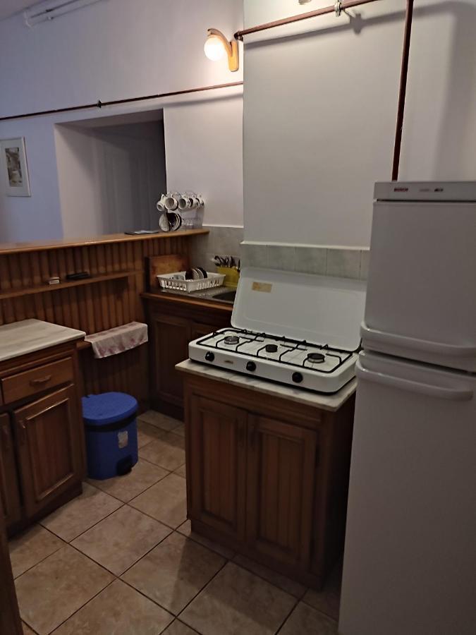 Vila Brazilor Качулата Екстериор снимка
